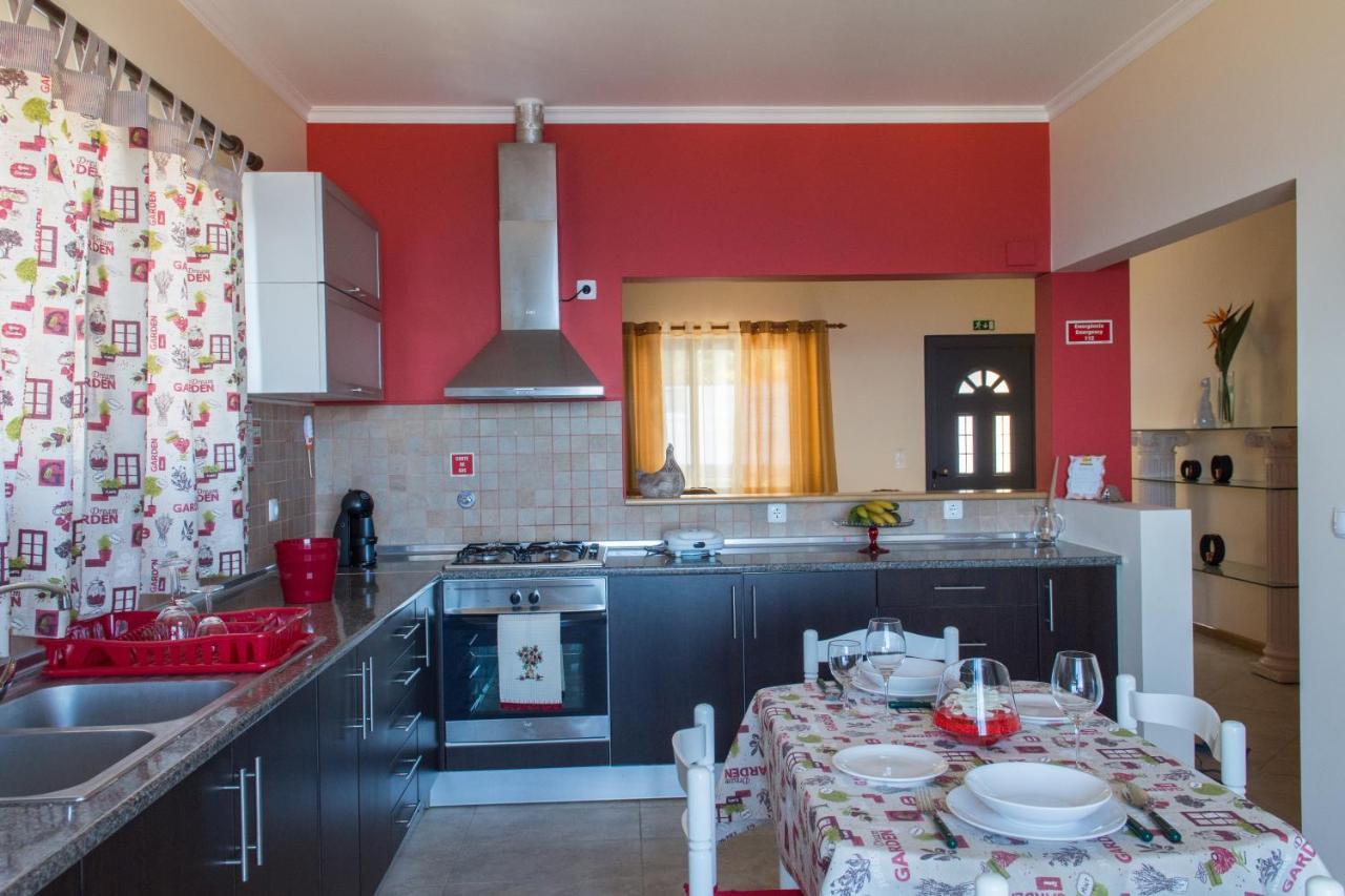 “Venik House” Sea_Mountains_Relaxing_Barbecue Apartman Funchal  Kültér fotó